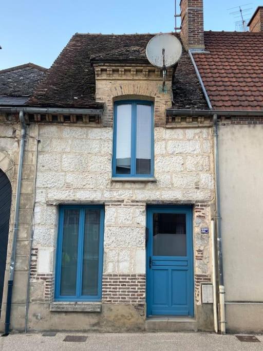 Le Gambetta - Nouveau Proprietaire Estissac Esterno foto